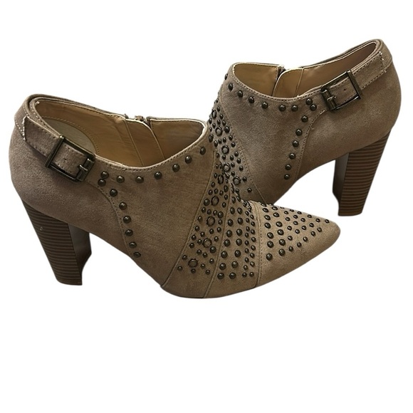 Kaari Blue Tan Studded Kristen Suede Heel Booties size 8 - Picture 14 of 15